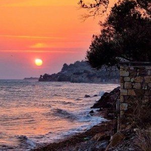 Atardecer Cala Nostra El Campello Alicante